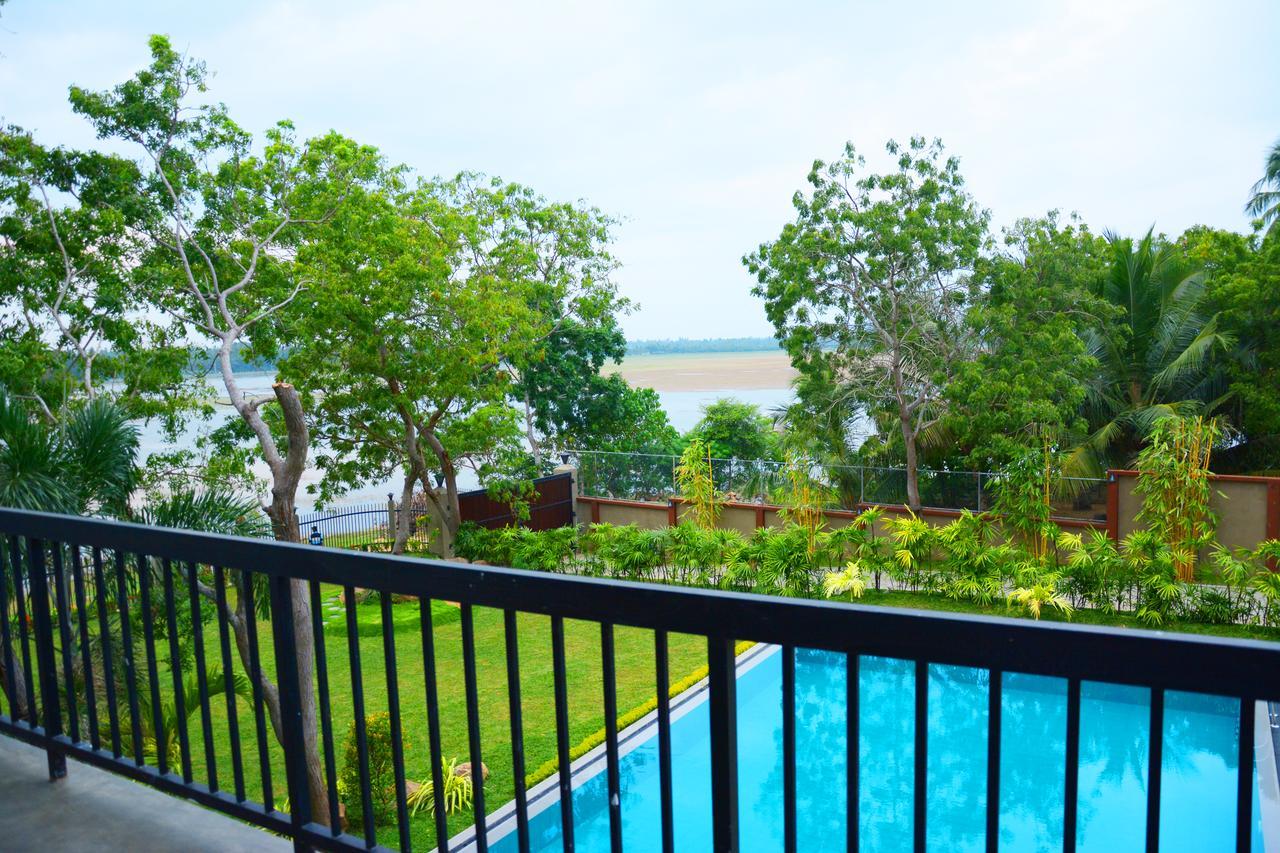 Diya Dahara Lake Resort Yala Exterior foto